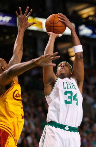 塔帅：我认为切尔西是争冠球队；特罗萨德有可能出场（阿尔特塔：切尔西具备争冠实力，特罗萨德有望登场）